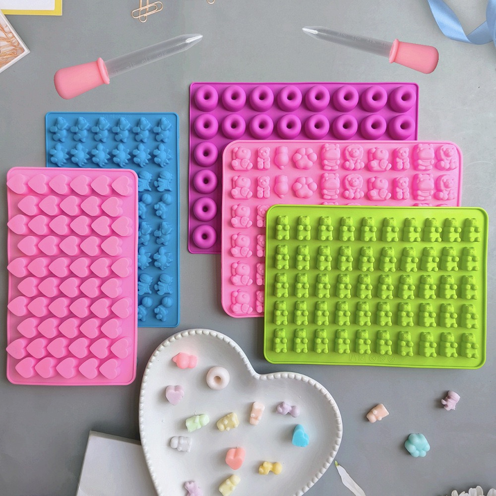 Kitchen And Baking Tools - 7개의 캔디 실리콘 몰드와 2개의 드롭퍼